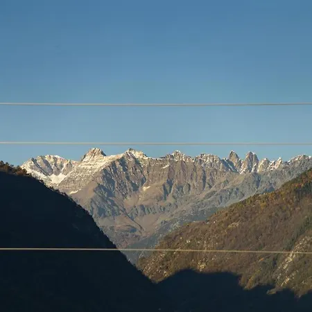 Giuly & Snow Relax Fronte Piste דירה *