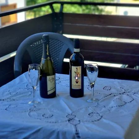 Giuly & Snow Relax Fronte Piste * אפריקה