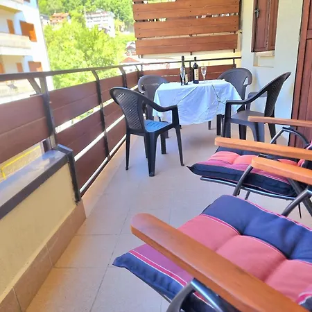 Giuly & Snow Relax Fronte Piste דירה